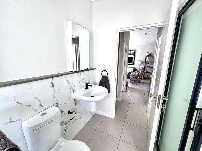 To Let 2 Bedroom Property for Rent in The Huntsman Western Cape